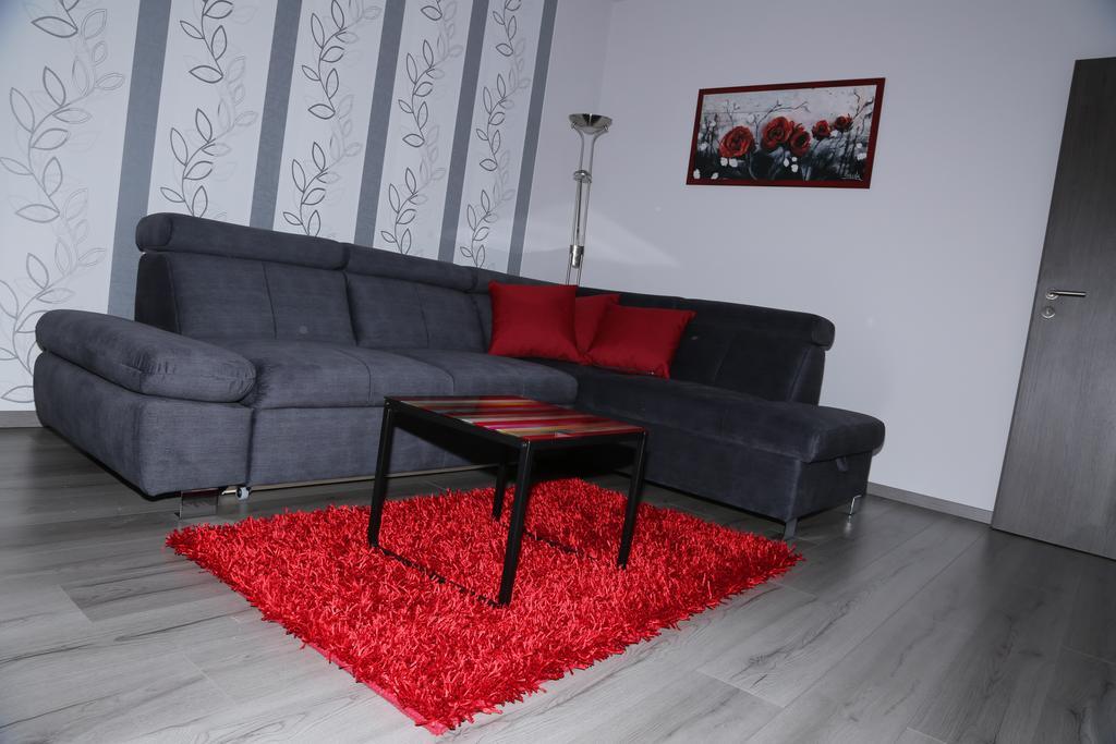 Szofi Apartman Hajduszoboszlo Exterior photo