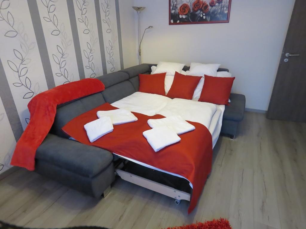 Szofi Apartman Hajduszoboszlo Exterior photo